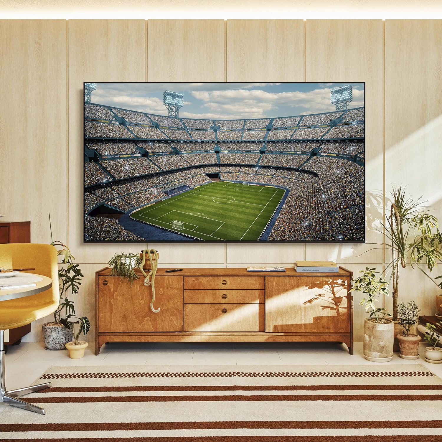Samsung 138 cm (55 inches) Crystal 4K Ultra HD Smart LED TV UA55U8100FULXL (Black) - Image 17